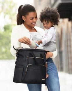 SkipHop Mainframe Backpack | Black -Productos Para Bebes Tienda 200150 5 scaled 1