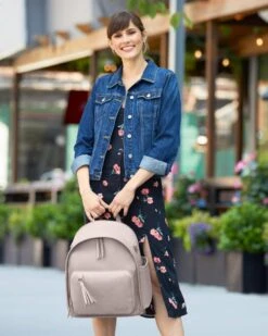 SkipHop Greenwich Simply Chic Backpack - Portobello 12 SkipHop Greenwich Simply Chic Backpack - Portobello -Productos Para Bebes Tienda 200458 6 scaled 1