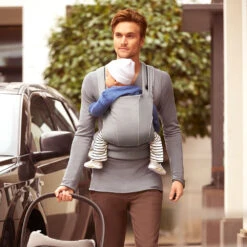 Cybex Maira Tie | Lavastone Black -Productos Para Bebes Tienda CYBEX Maira Tie Lifestyle 2