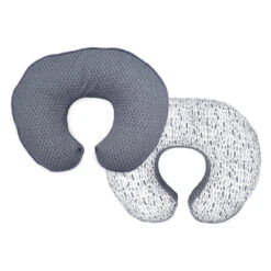 Boppy® Luxe Nursing Pillow | Gray Brushstrokes Pennydot -Productos Para Bebes Tienda GrayBrushstrokesPennydotfrontandbackBG c2020NEW
