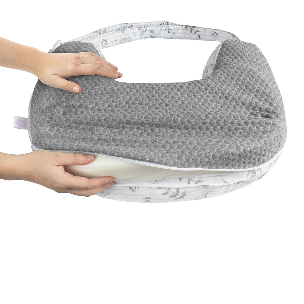 Boppy® Best Latch™ Pillow | Grey Pennydot 7 Boppy® Best Latch™ Pillow | Grey Pennydot - Imagen 7