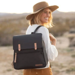 Petunia Meta Backpack | Black Matte Canvas 22 Petunia Meta Backpack | Black Matte Canvas -Productos Para Bebes Tienda Meta Black 2989 1024x1024 1