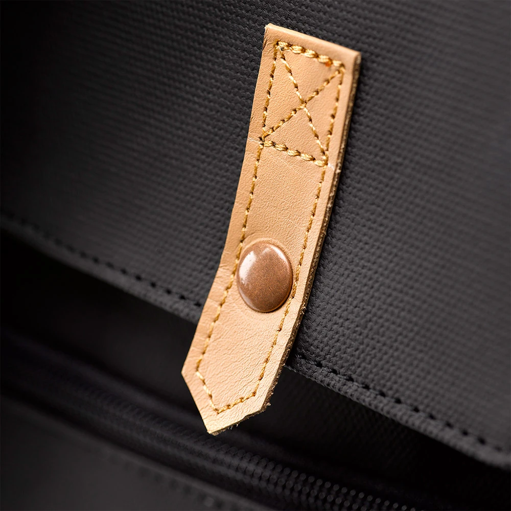 Petunia Meta Backpack | Black Matte Canvas 7 Petunia Meta Backpack | Black Matte Canvas - Imagen 7