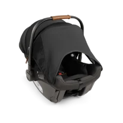 Nuna Pipa Urbn + TRVL TS | Caviar 18 Nuna Pipa Urbn + TRVL TS | Caviar -Productos Para Bebes Tienda Nuna PIPAurbn Caviar Angle DD US shadow web 40a1.png