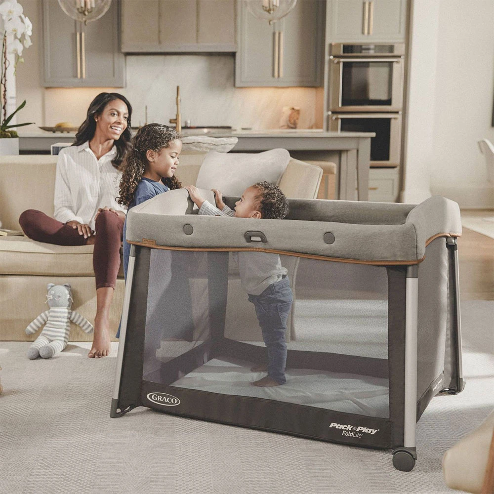 Graco Premier FoldLite™ Playard | Savoy 2 Graco Premier FoldLite™ Playard | Savoy - Imagen 2