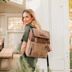 Petunia Tempo Backpack | Brioche 10 Petunia Tempo Backpack | Brioche -Productos Para Bebes Tienda tempo backpack diaper bag in brioche diaper bags petunia pickle bottom 2 1800x1800.jpg